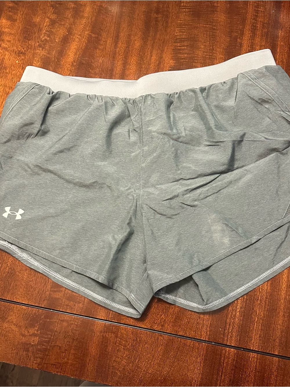 Under Armour Women's Light Gray Athletic Shorts